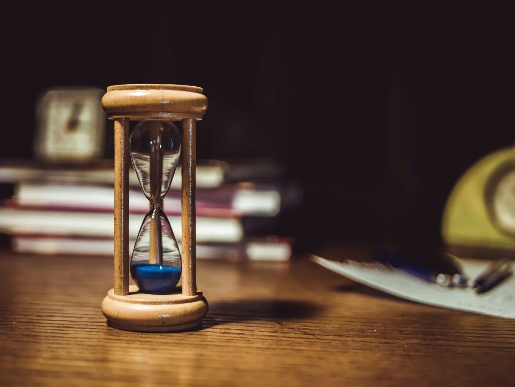 Real-time expectations: how fast a lead loses value